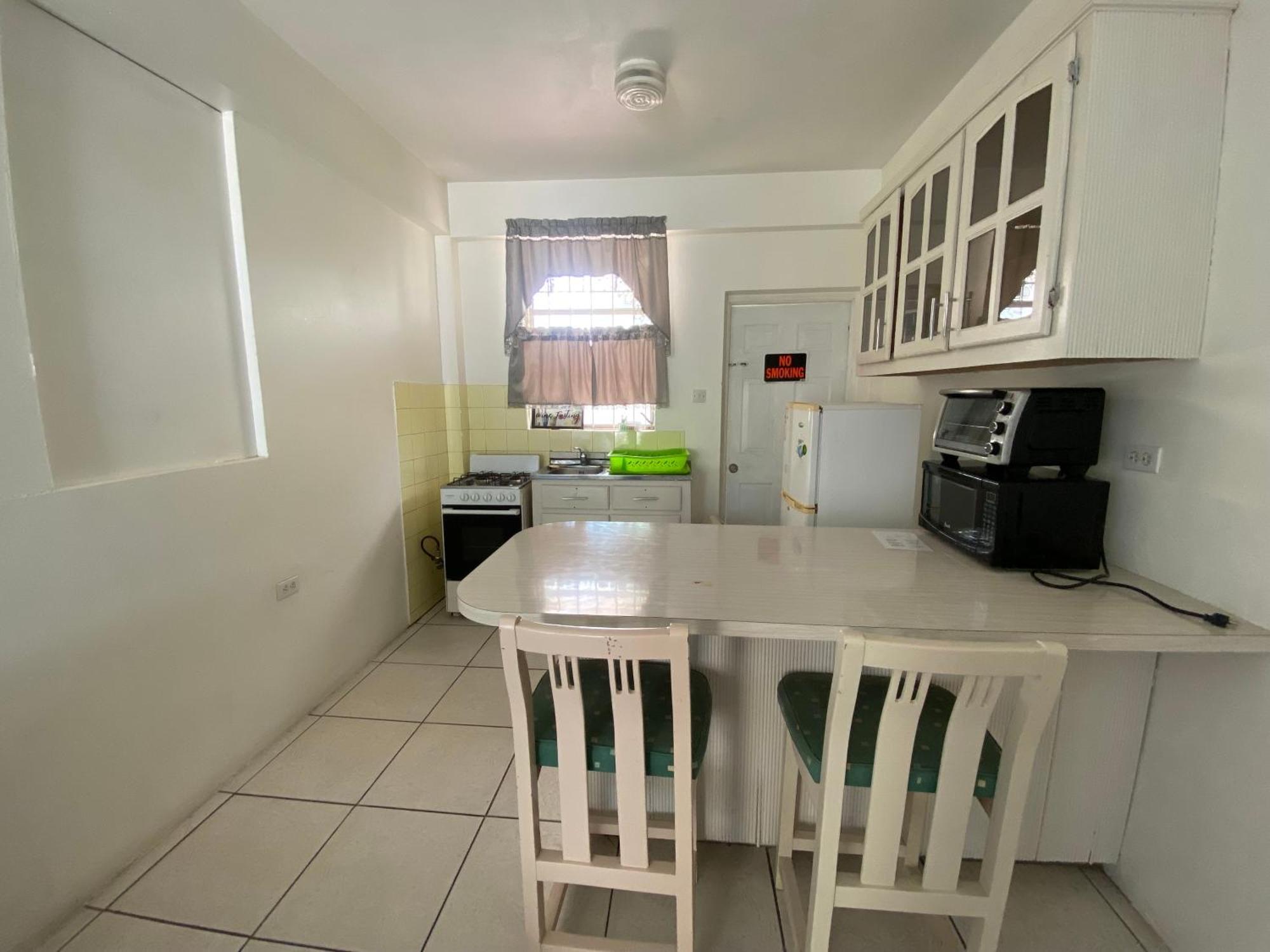 Melrose Beach Apartments Inc Бриджтаун Номер фото